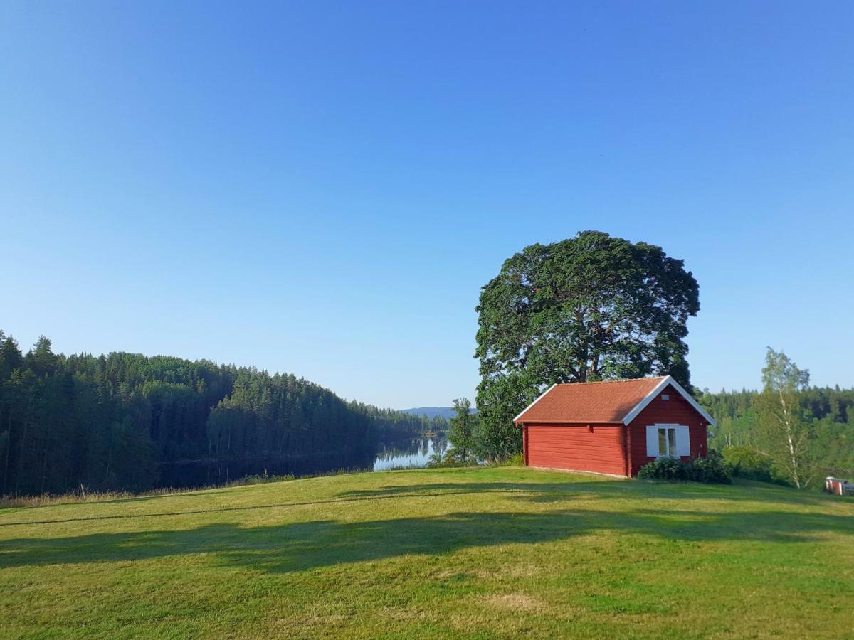 Villa Gladtjaern Smedjebacken Exterior foto